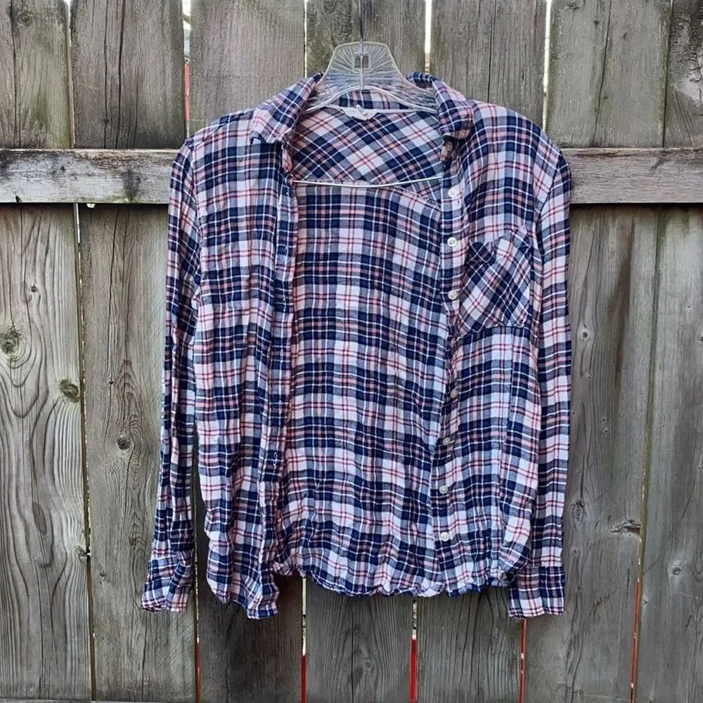 Aeropostale Button down top sz. XS